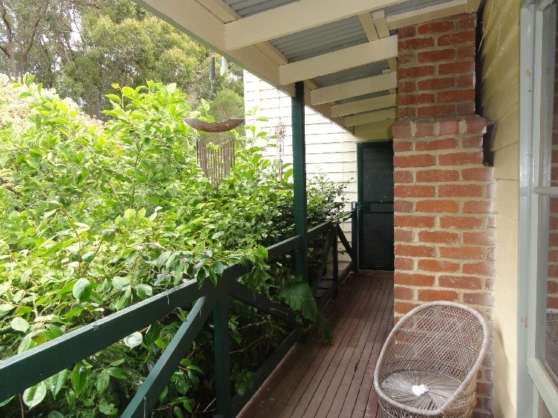 4 Frances Crt, Foster VIC 3960