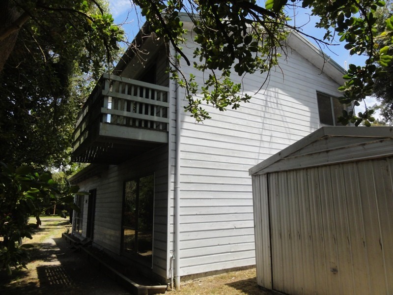 39 Ash Avenue, Sandy Point VIC 3959