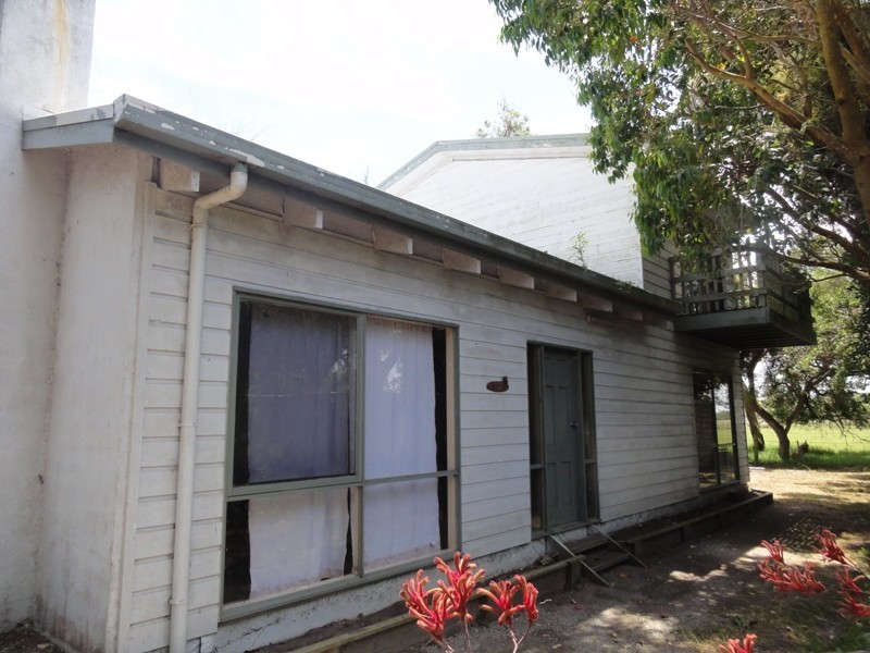 39 Ash Avenue, Sandy Point VIC 3959