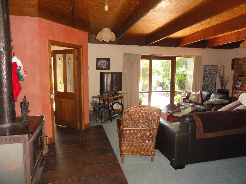 10 Slade St, Welshpool VIC 3966