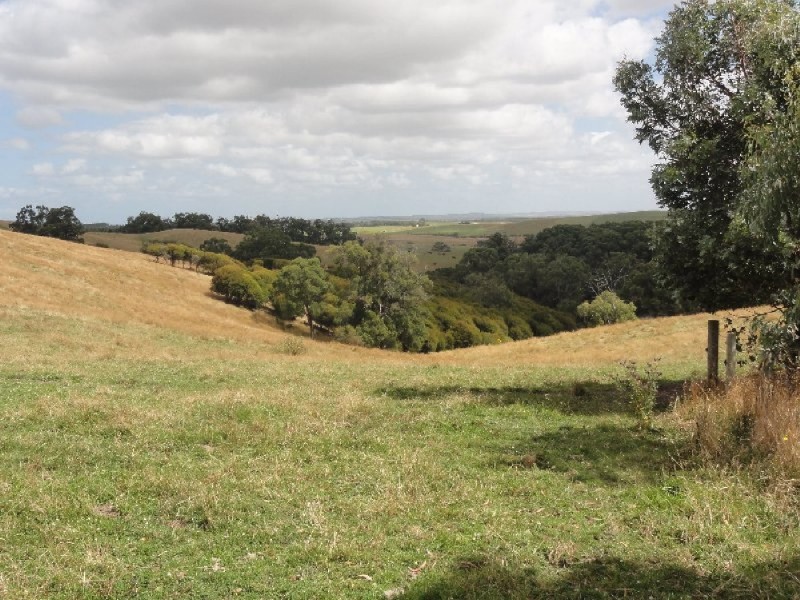 CNR North and Boys Rd, Fish Creek VIC 3959