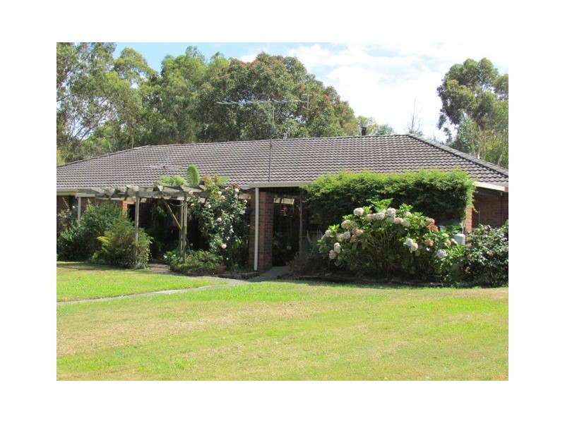 1099 Moe Willow Grove Road, Willow Grove VIC 3825