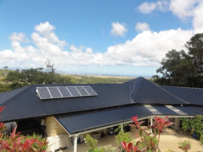 195 Savages Rd, Waratah North VIC 3959