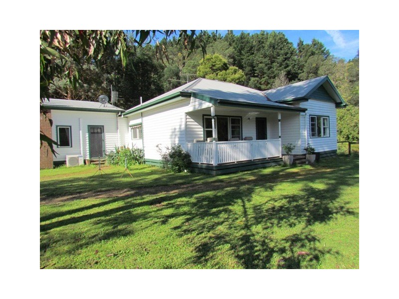 28 Hume Road, Trafalgar South VIC 3824