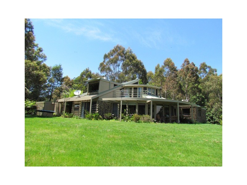 858 Grandridge Road, Warragul South VIC 3821