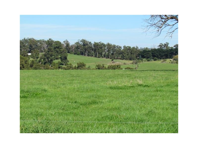 227 Hunts Road, Willow Grove VIC 3825