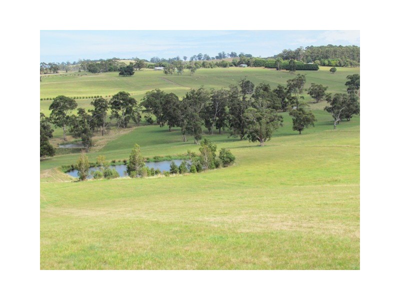 227 Hunts Road, Willow Grove VIC 3825