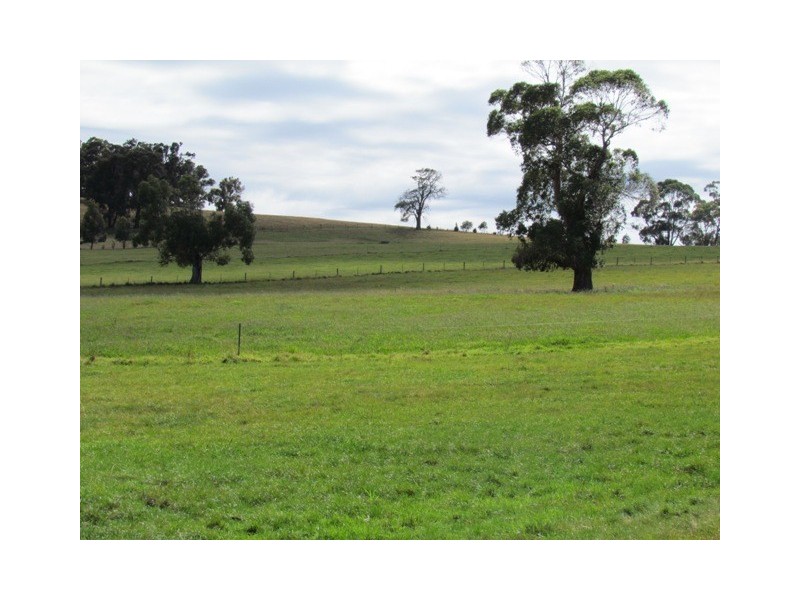 227 Hunts Road, Willow Grove VIC 3825