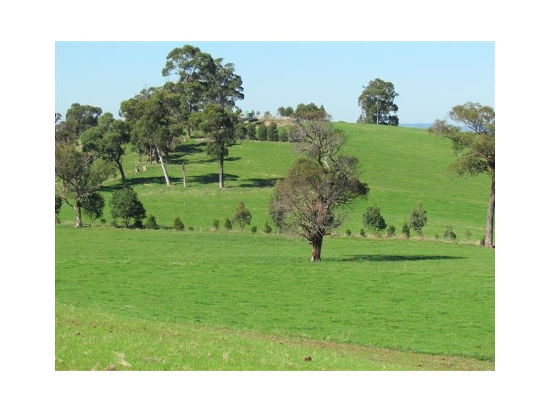 227 Hunts Road, Willow Grove VIC 3825