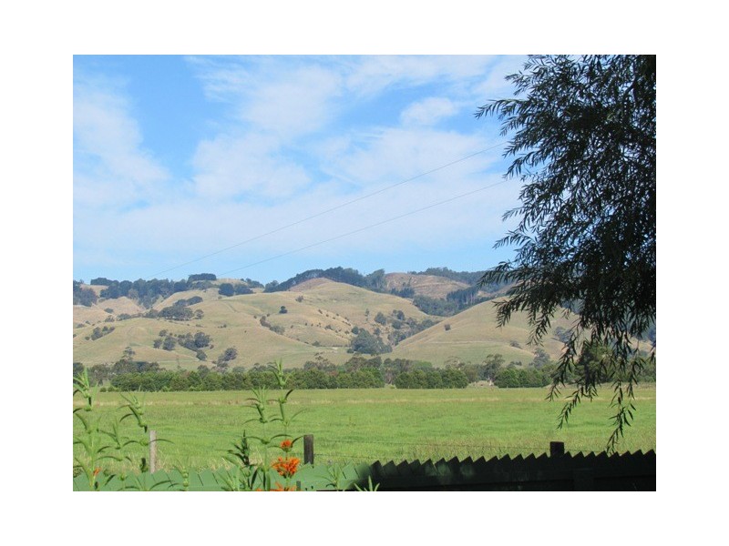 483 Darnum Allambee Rd, Darnum VIC 3822