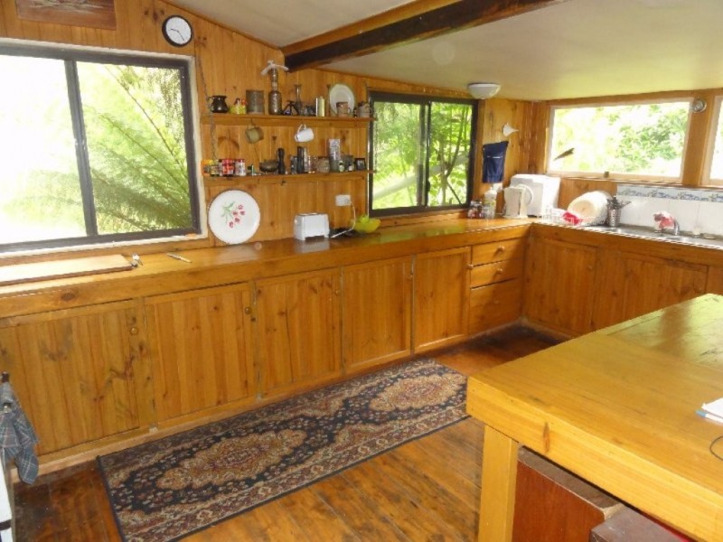 250 Toora Wonyip Rd, Toora VIC 3962