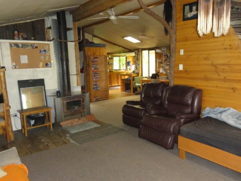 250 Toora Wonyip Rd, Toora VIC 3962