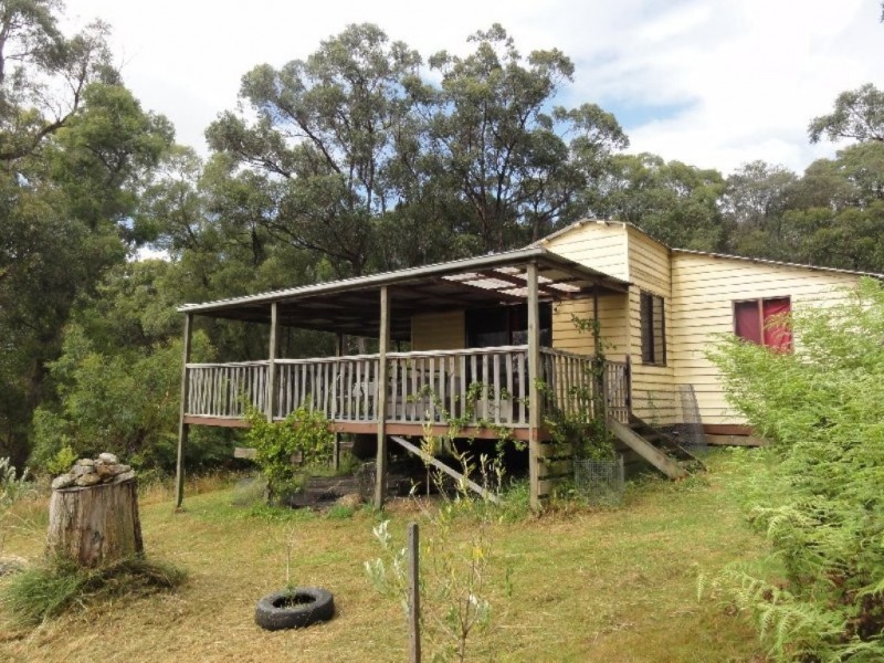 250 Toora Wonyip Rd, Toora VIC 3962