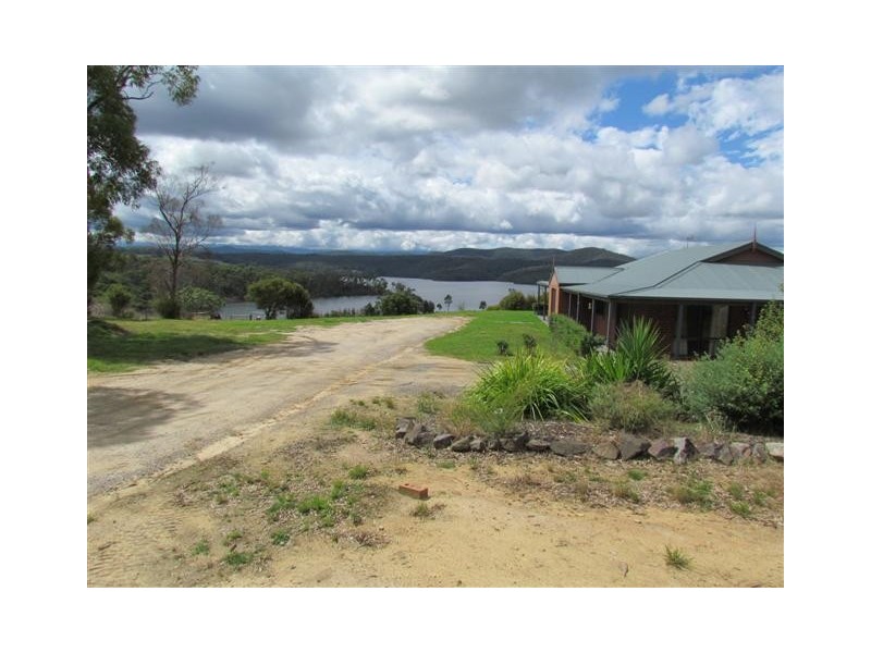 1016 Moe Willow Grove Road, Willow Grove VIC 3825
