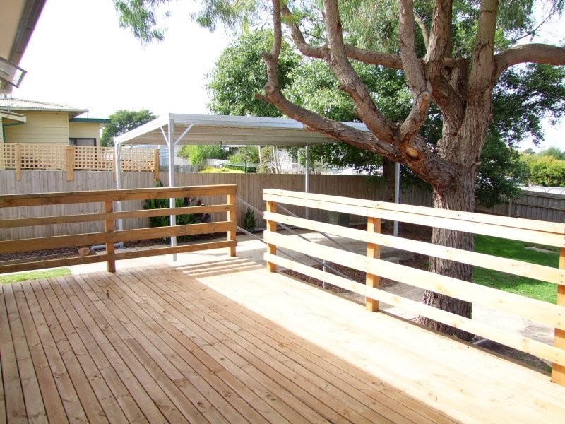 14 Owen Street, Leongatha VIC 3953