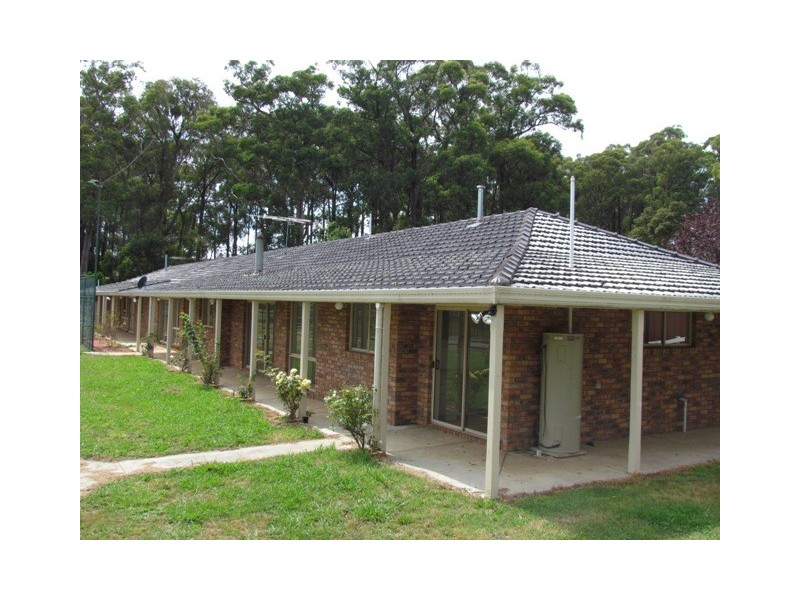 35 Bayard Drive, Pakenham Upper VIC 3810