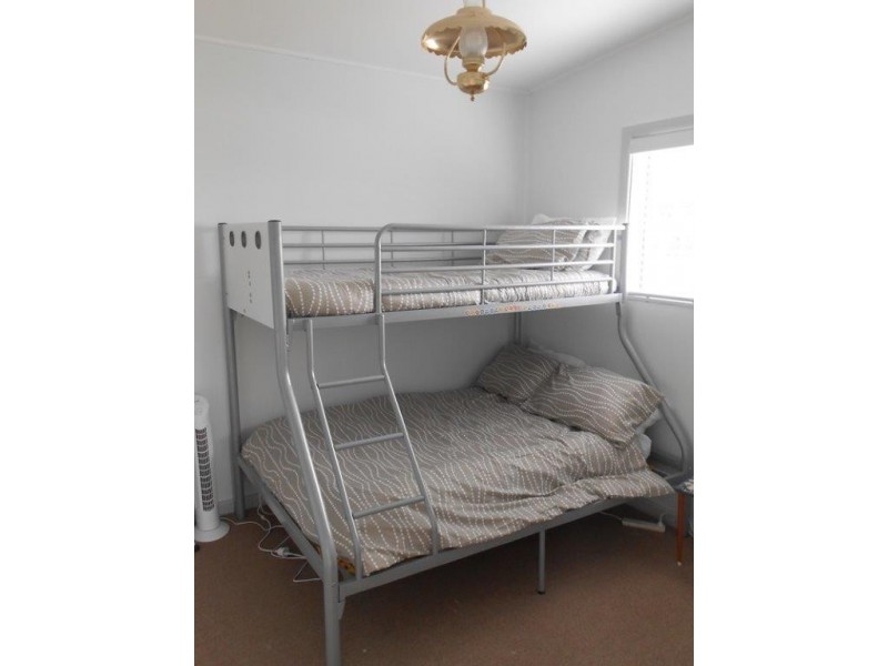 8 Brown St, Waratah Bay VIC 3959