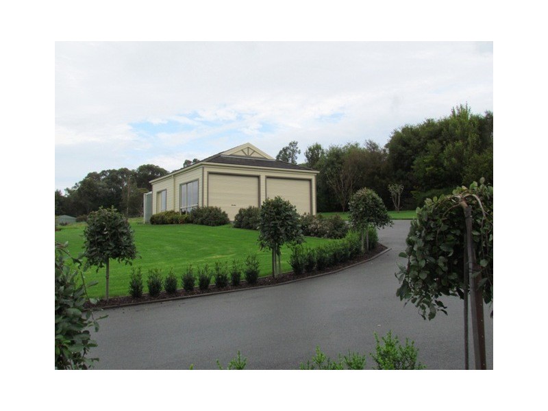 953 Princes Way, Drouin VIC 3818