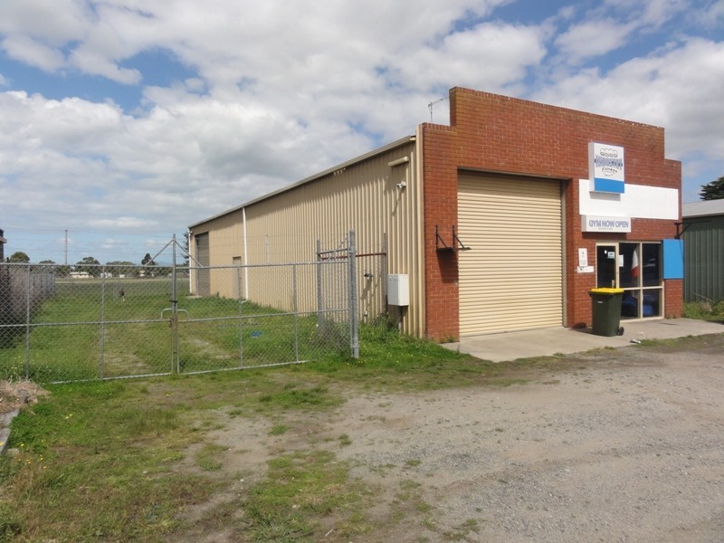 8 Lower Franklin Rd, Foster VIC 3960
