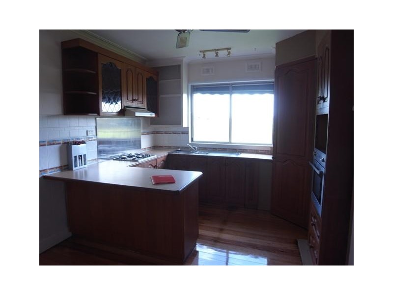 70 Kelly Road, Athlone VIC 3818