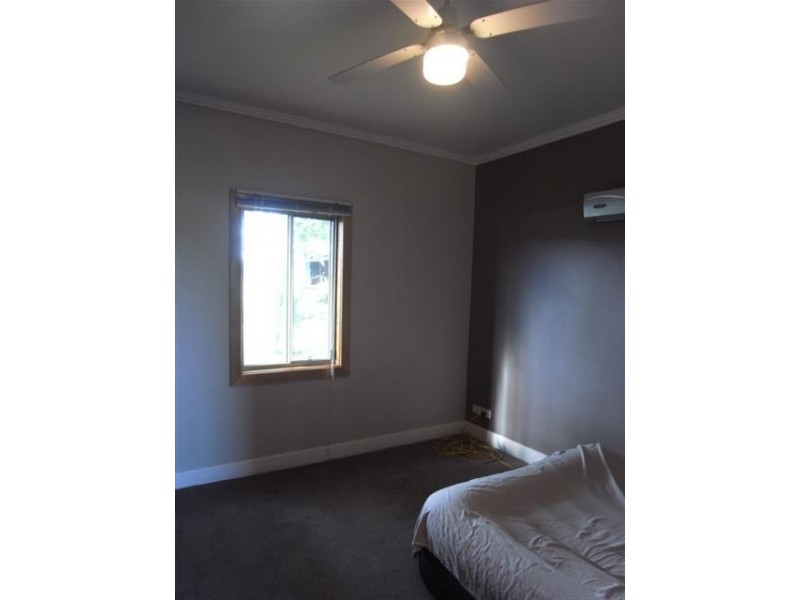 70 Kelly Road, Athlone VIC 3818