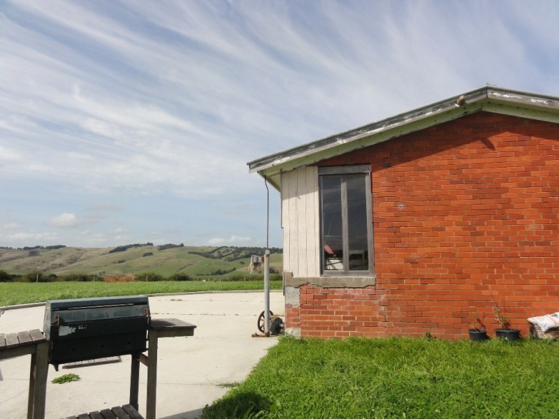 580 Falls Road, Fish Creek VIC 3959