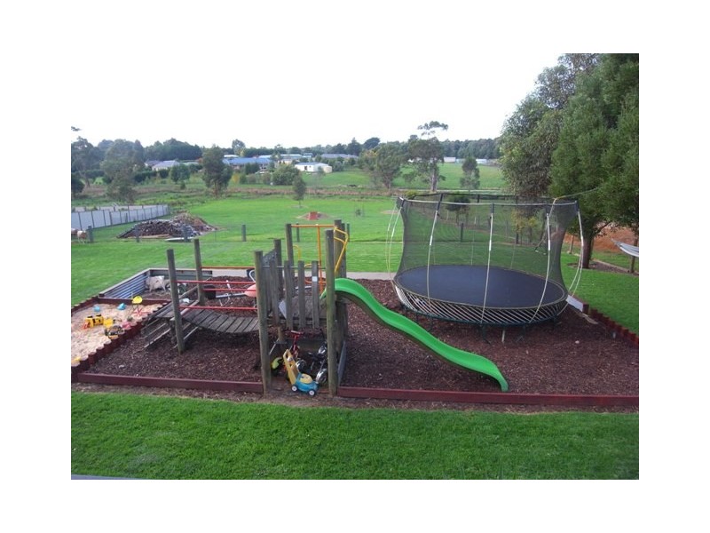 172 Warragul Lardner Road, Warragul VIC 3820