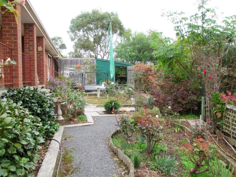 201-203 Whitelaw Street, Meeniyan VIC 3956