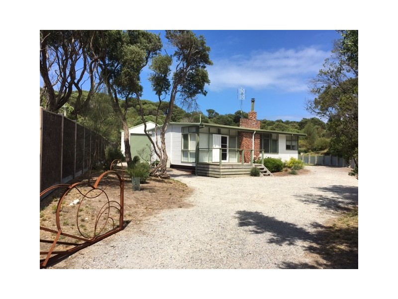 72 Beach Pde, Sandy Point VIC 3959