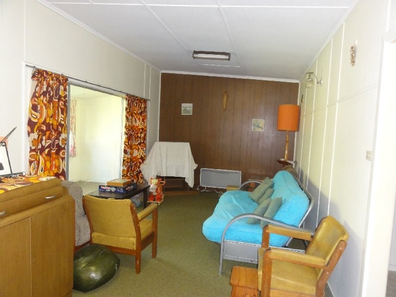 31 Beach Pde, Sandy Point VIC 3959