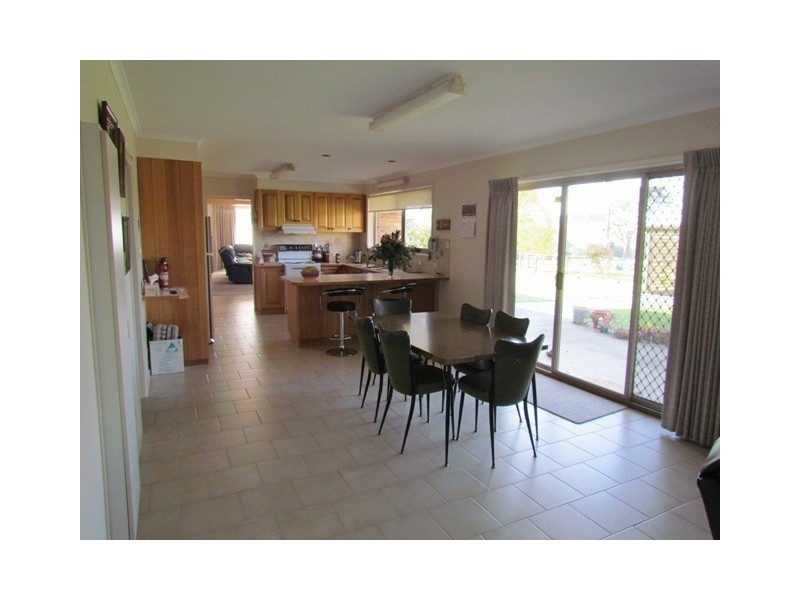 2572 McDonalds Track, Thorpdale VIC 3835