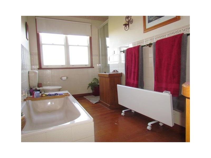 760 Longwarry Modella Road, Modella VIC 3816