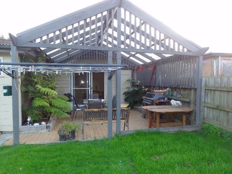 6 Mine Rd, Foster VIC 3960