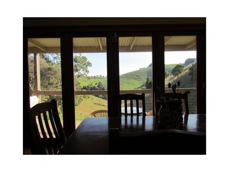 25 Hoy Road, Mountain View VIC 3988