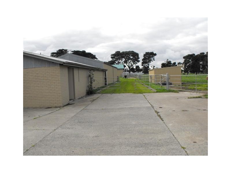 190 Nuttells Road, Yinnar VIC 3869