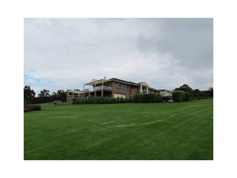 953 Princes Way, Drouin VIC 3818