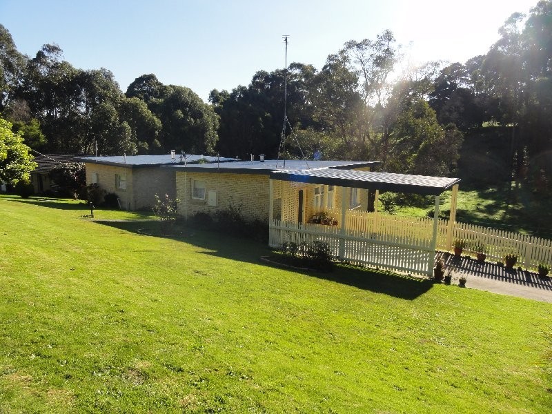 9-11 Winchester St, Foster VIC 3960