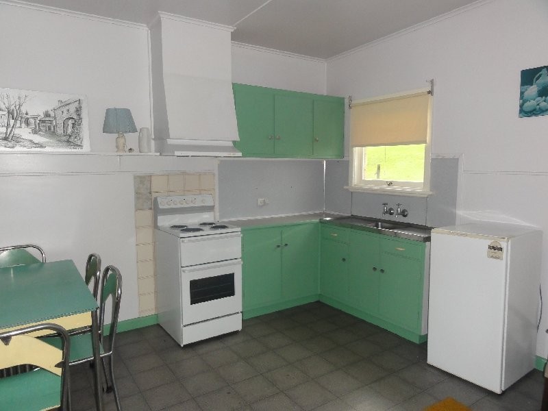 9-11 Winchester St, Foster VIC 3960