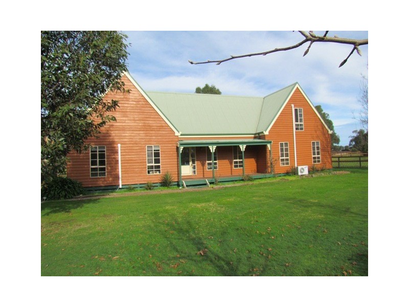 90 O’Neill Road, Longwarry VIC 3816