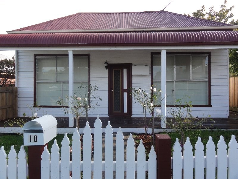 10 Stanley St, Toora VIC 3962