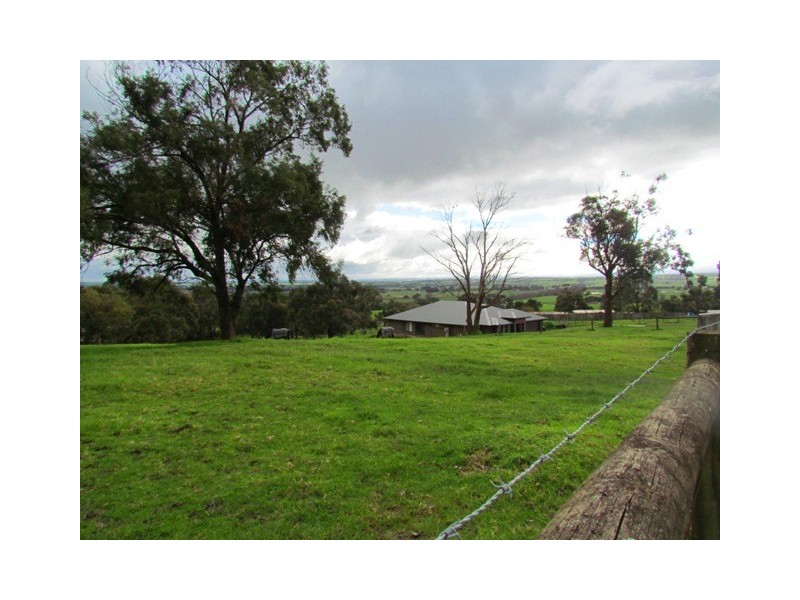 40 Melaleuca Drive, Trafalgar East VIC 3824