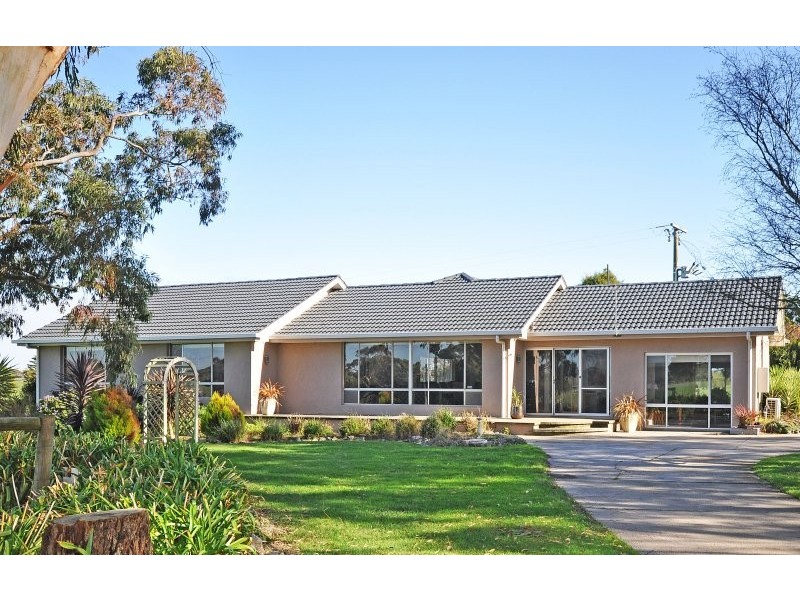 85 Cross Road, Leongatha South VIC 3953