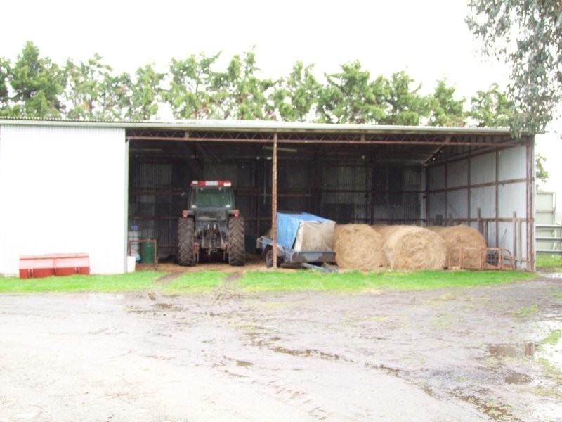 85 Cross Road, Leongatha South VIC 3953