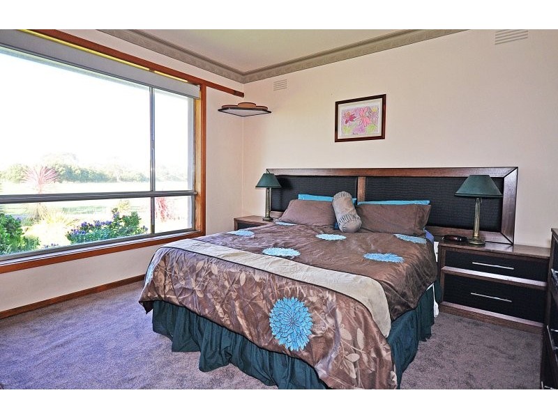 85 Cross Road, Leongatha South VIC 3953