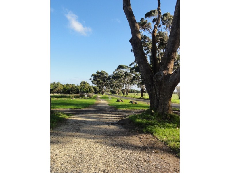17 Grip Rd, Toora VIC 3962