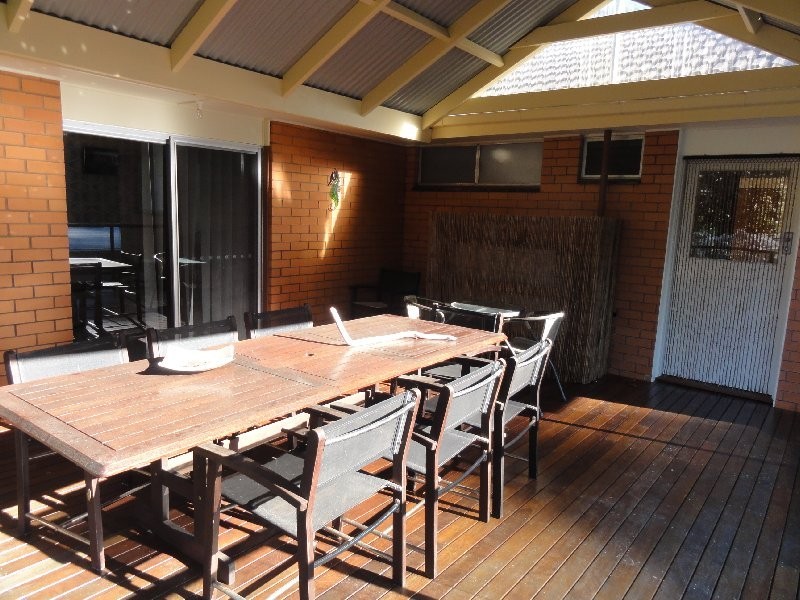 15 Winchester St, Foster VIC 3960