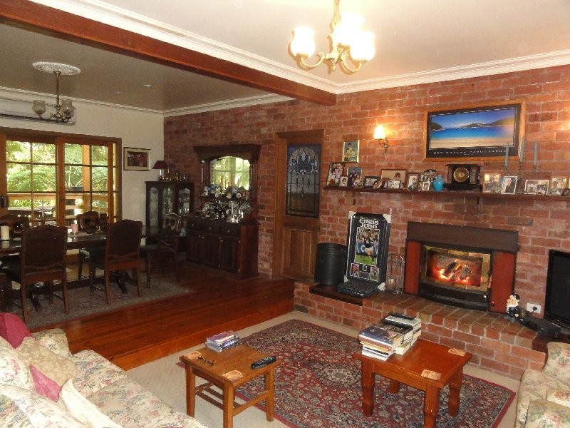 2 Allan Crt, Foster VIC 3960