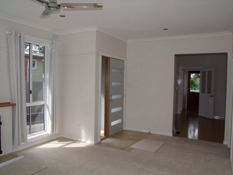 14 Owen Street, Leongatha VIC 3953