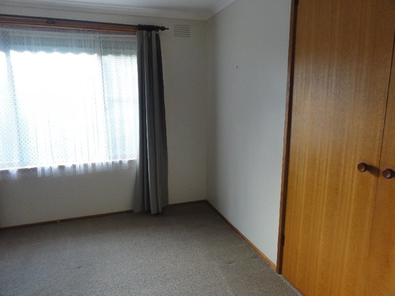 49 Pioneer St, Foster VIC 3960