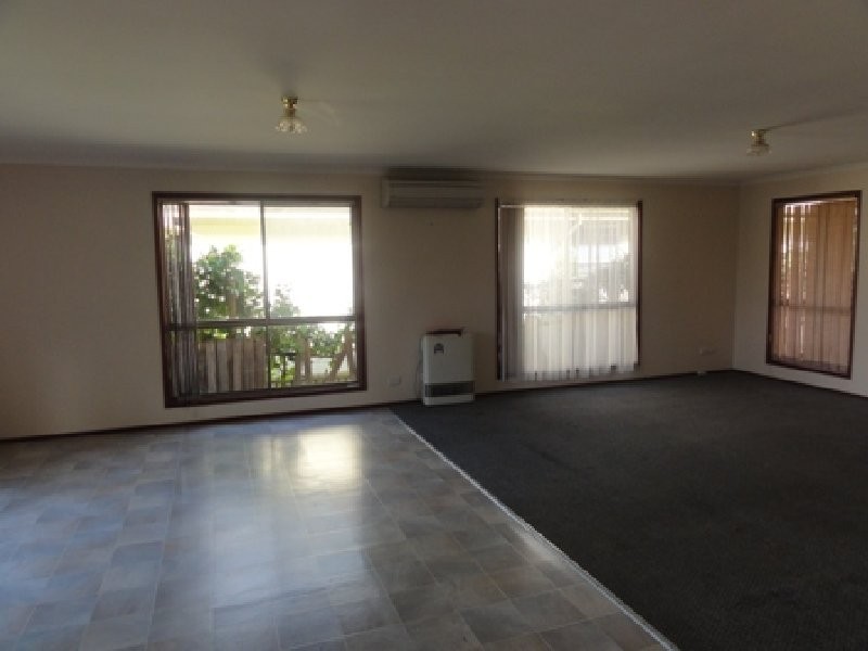 28a Devlin St, Foster VIC 3960